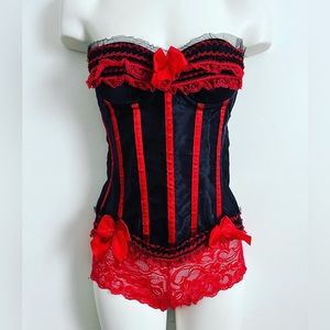 Set of corset and panty vintage